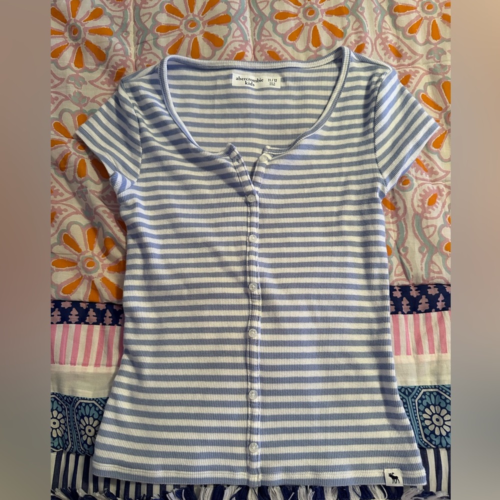Abercrombie kids striped Henley button up